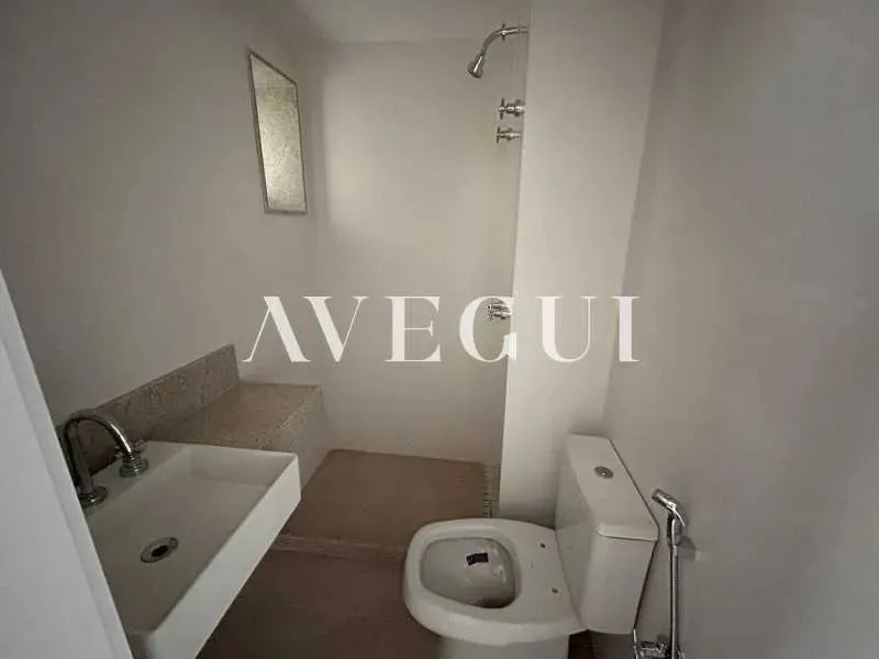 Apartamento com 3 quartos e varanda com bancada — photo 17