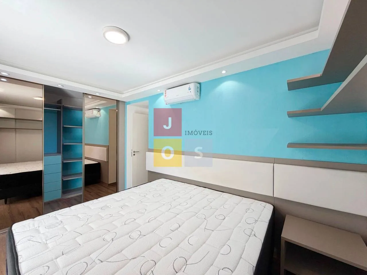 Furnished 4-bedroom suite apartment with 156 m² — photo 170