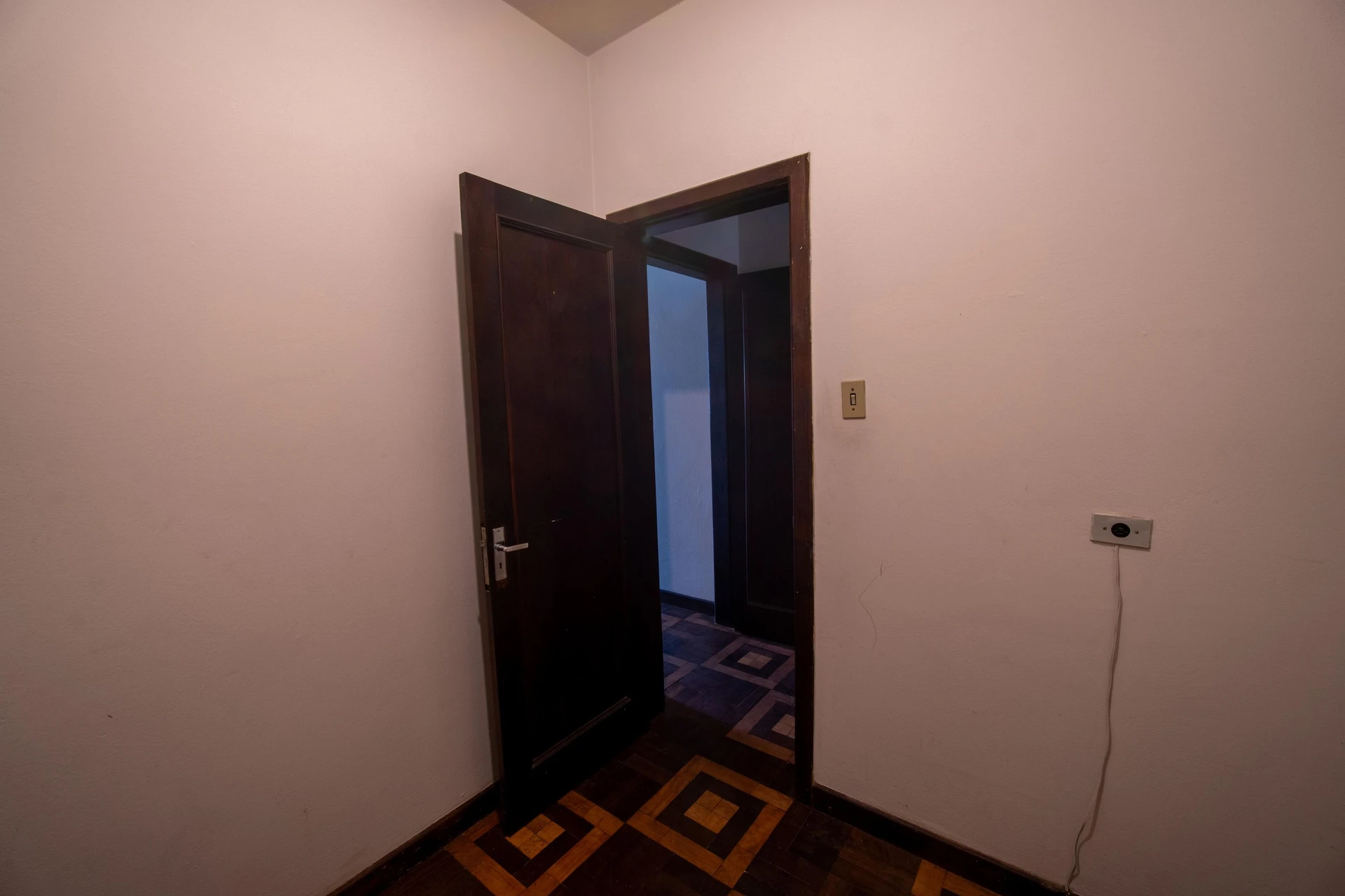 Apartamento con 3 dormitorios y 1 baño con jacuzzi del edificio — photo 36