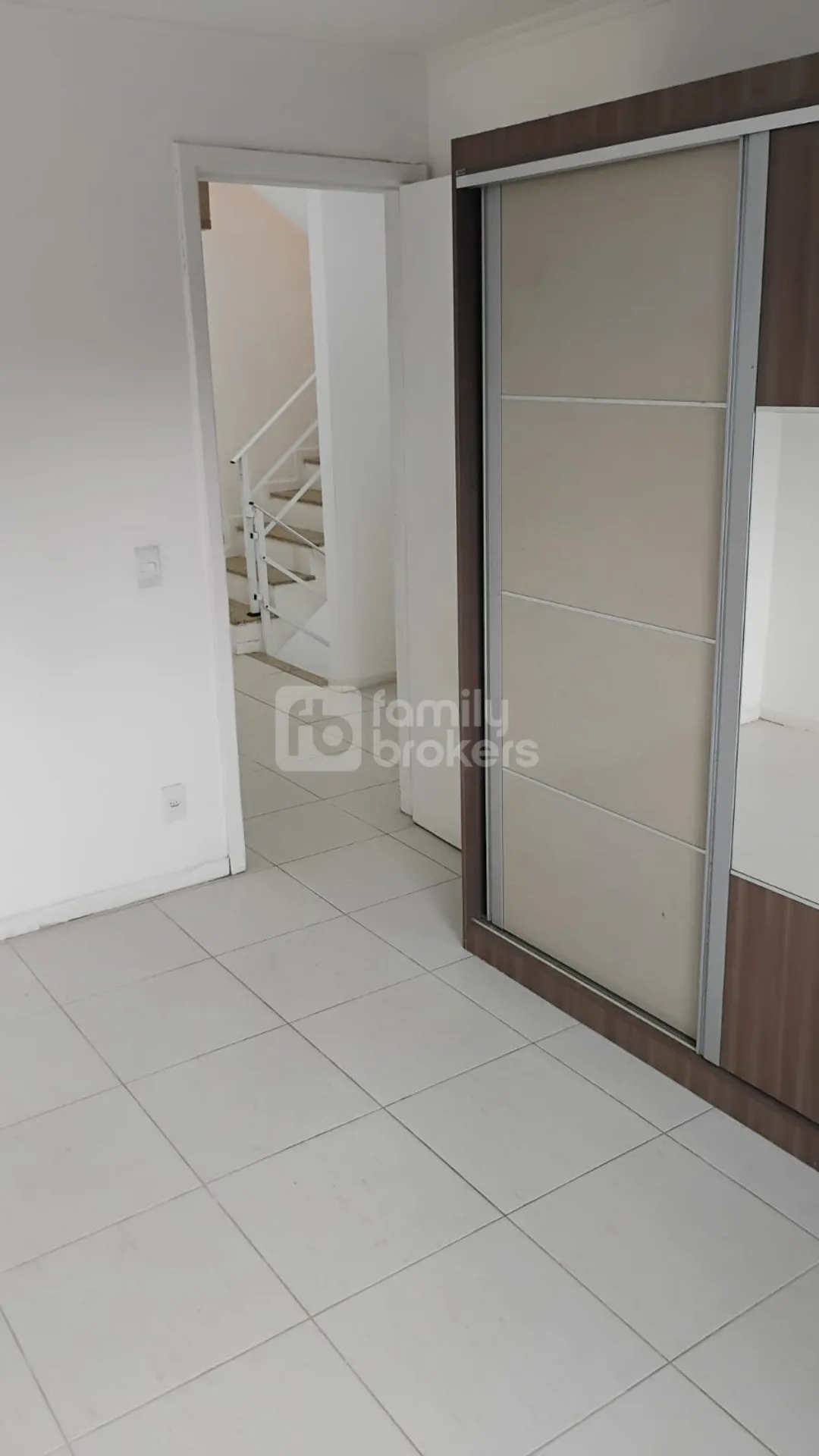 Casa, 300 m², com varanda gourmet — photo 33