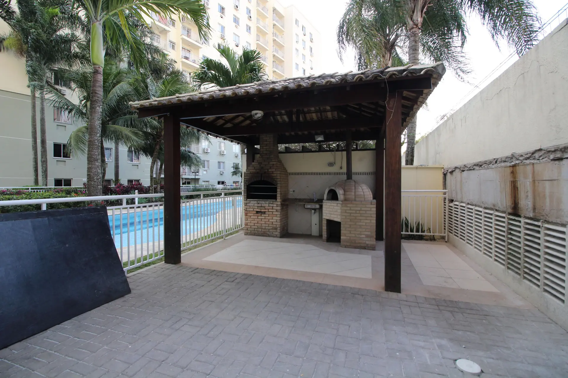 Apartamento mobiliado com 2 quartos e varanda — photo 29