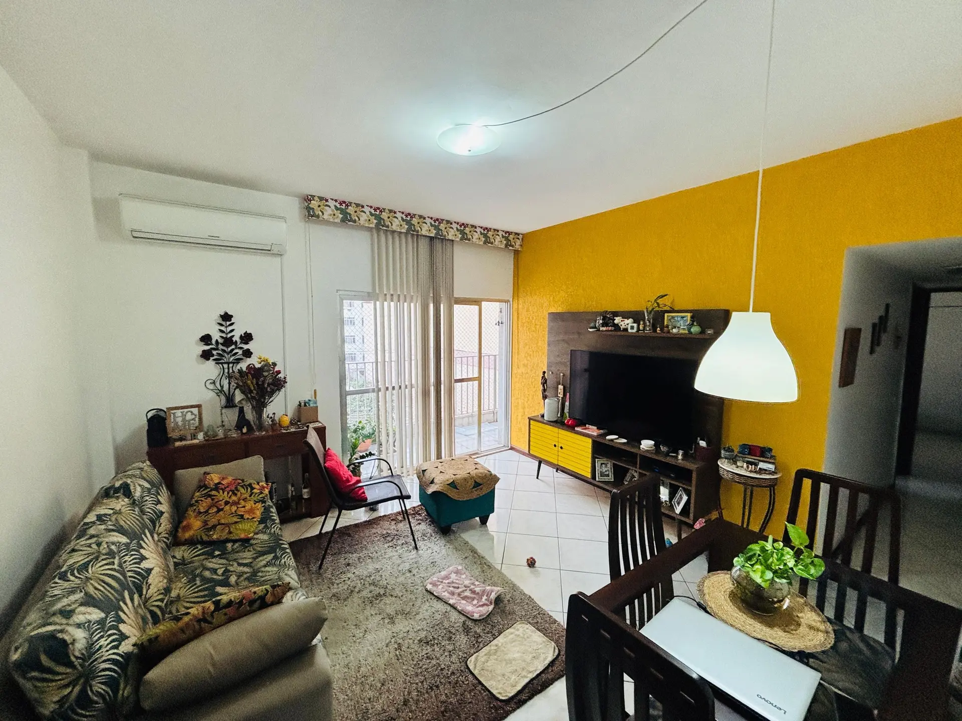 2-bedroom apartment with a mountain view — photo 14