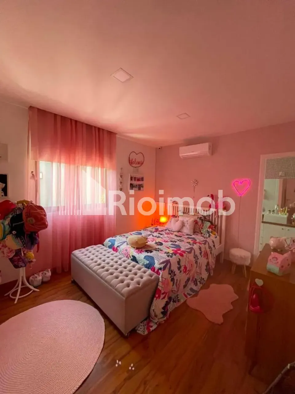 Furnished house with 5 bedrooms and 5 bathrooms — photo 17