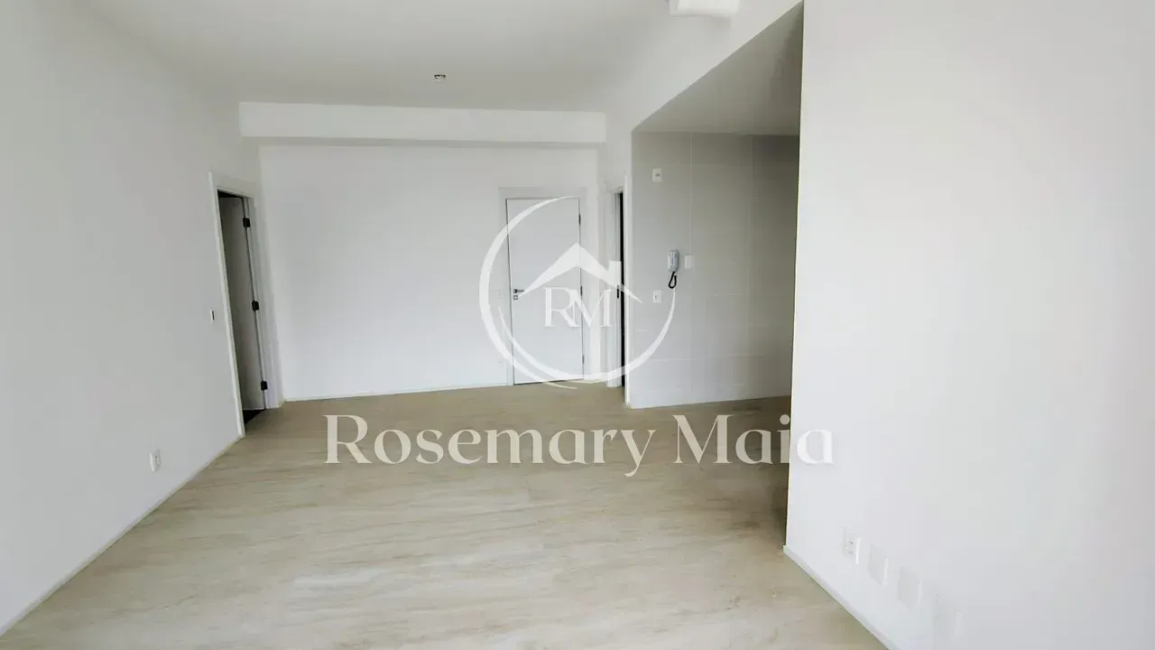 Apartamento de 3 quartos com 4 banheiros e 2 vagas — photo 4