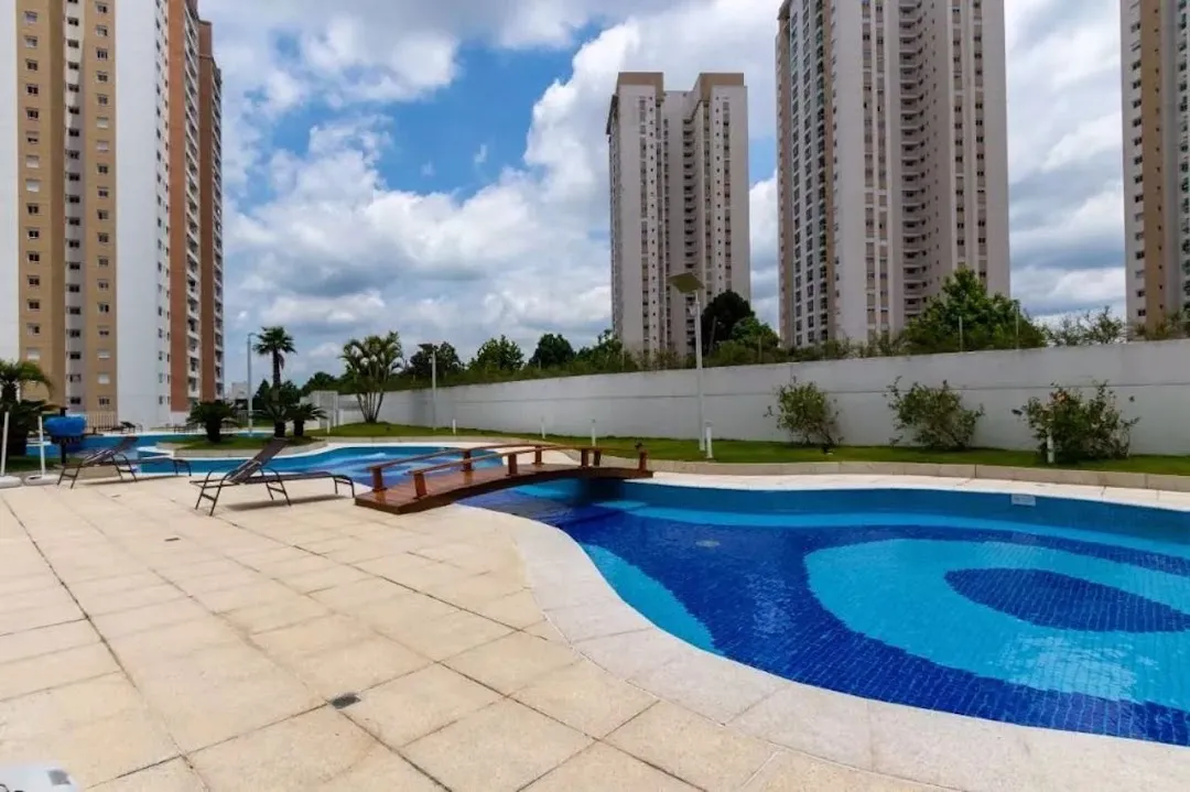 Apartamento de 2 dormitorios con balcón cerrado en vidrio — photo 49