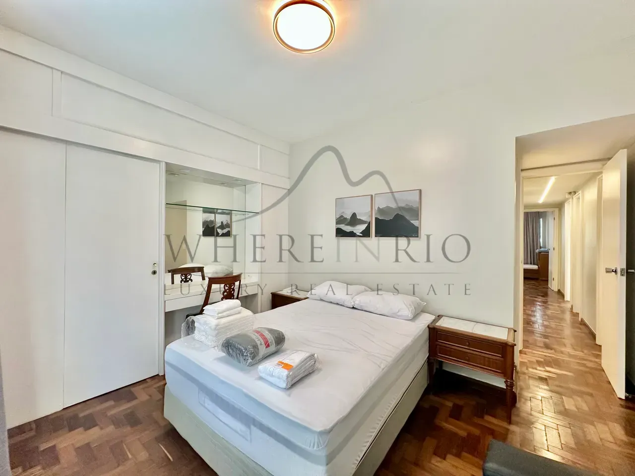 Apartment with 4 bedrooms and a closed kitchen with gas stove — photo 8