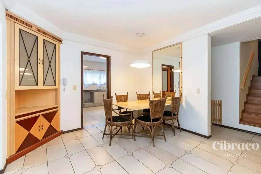 Casa para alugar com 4 suítes e 490 m² — photo 2