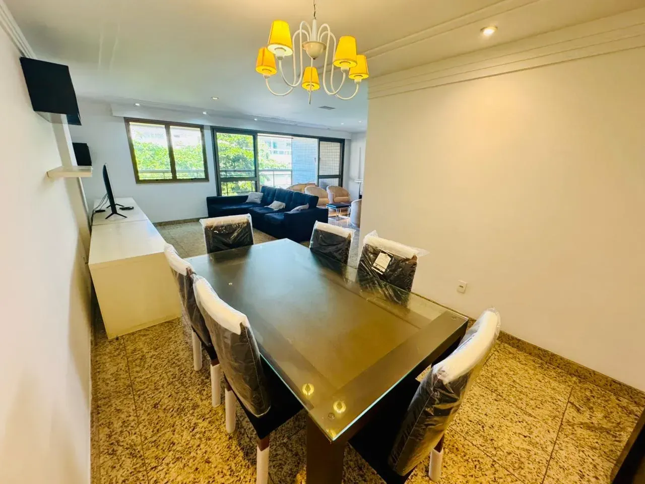 Apartamento mobiliado com 3 quartos e 3 banheiros — photo 5