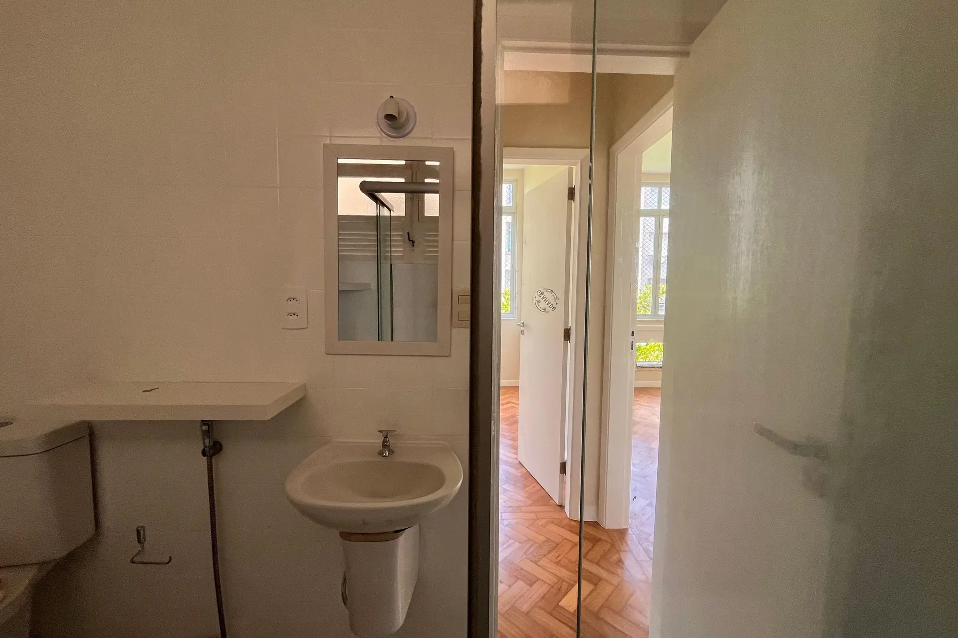 2-bedroom apartment with floor-to-ceiling windows — photo 31