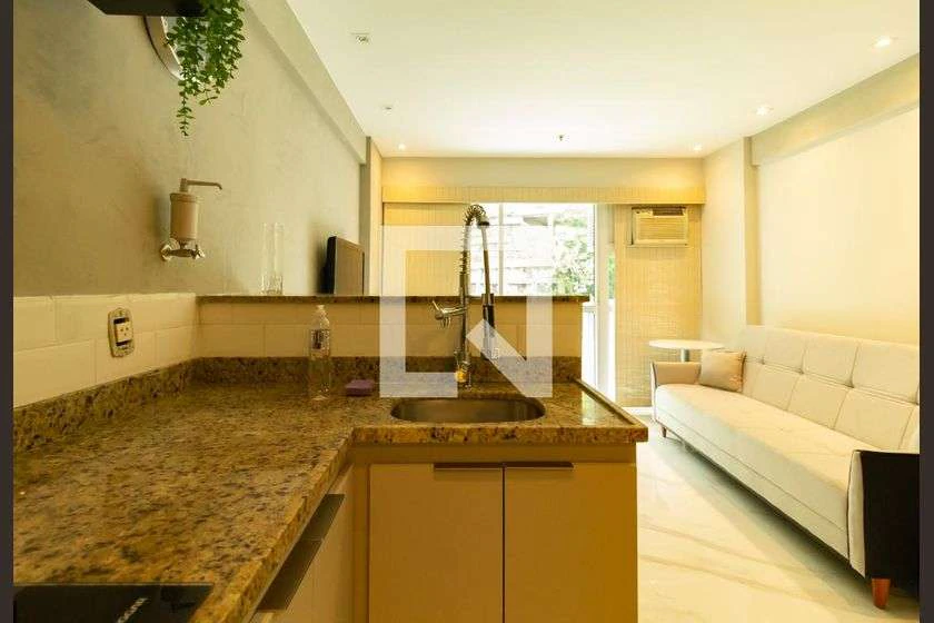 Квартира 58 м² з 1 спальнею та балконом — photo 15