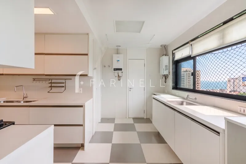 3 quartos e varanda envidraçada: apartamento de 335 m² — photo 33