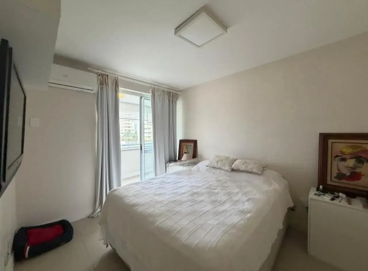 Furnished 114 m² apartment with 3 bedrooms and 5 baths — photo 17