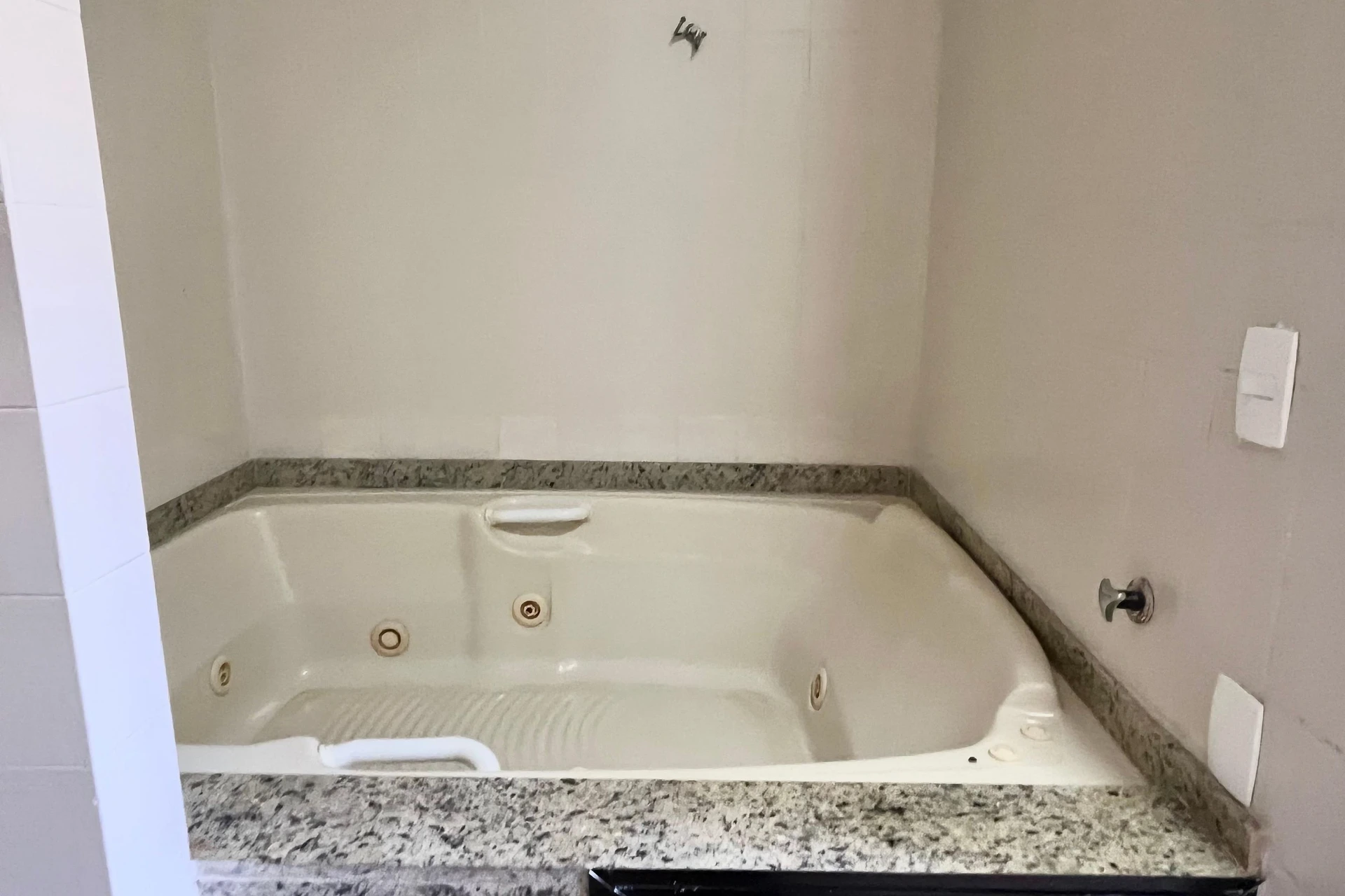 Apartamento mobiliado de 1 quarto em condomínio com sauna — photo 34