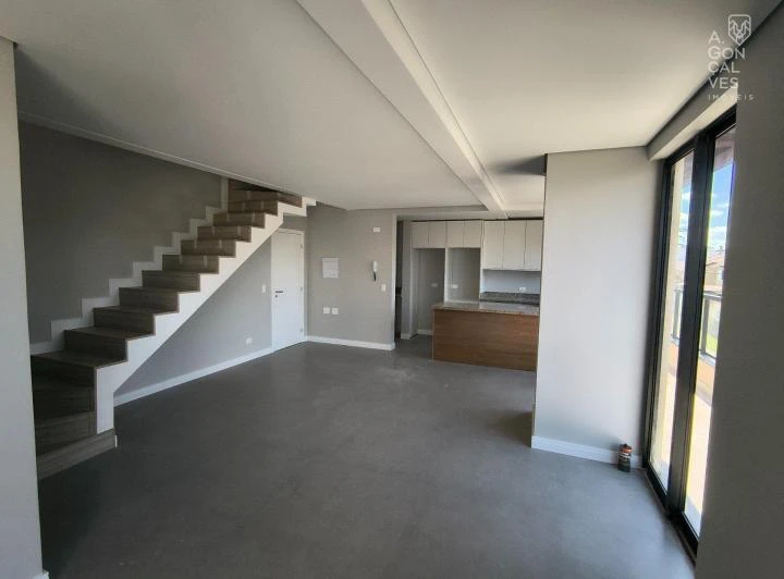 Unfurnished apartment with open kitchen and 3 parking spaces — photo 8