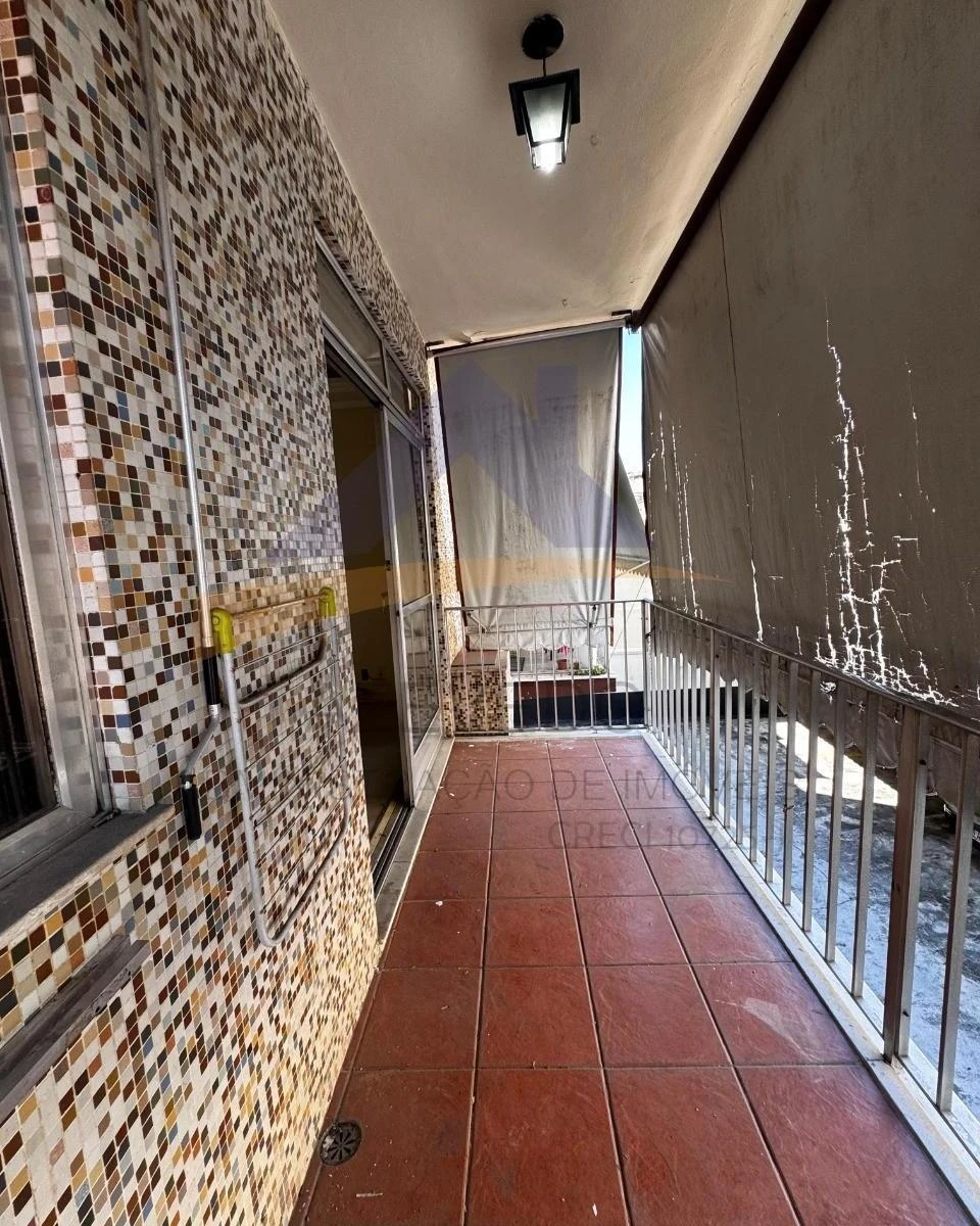 2-bedroom apartment with balcony and suite bathroom — photo 20