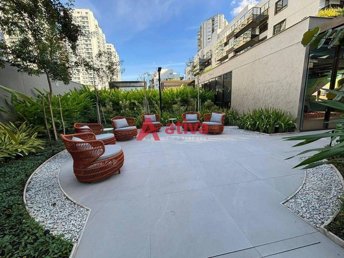 Furnished garden apartment with 81 m², 2 bedrooms and 2 parking — photo 44