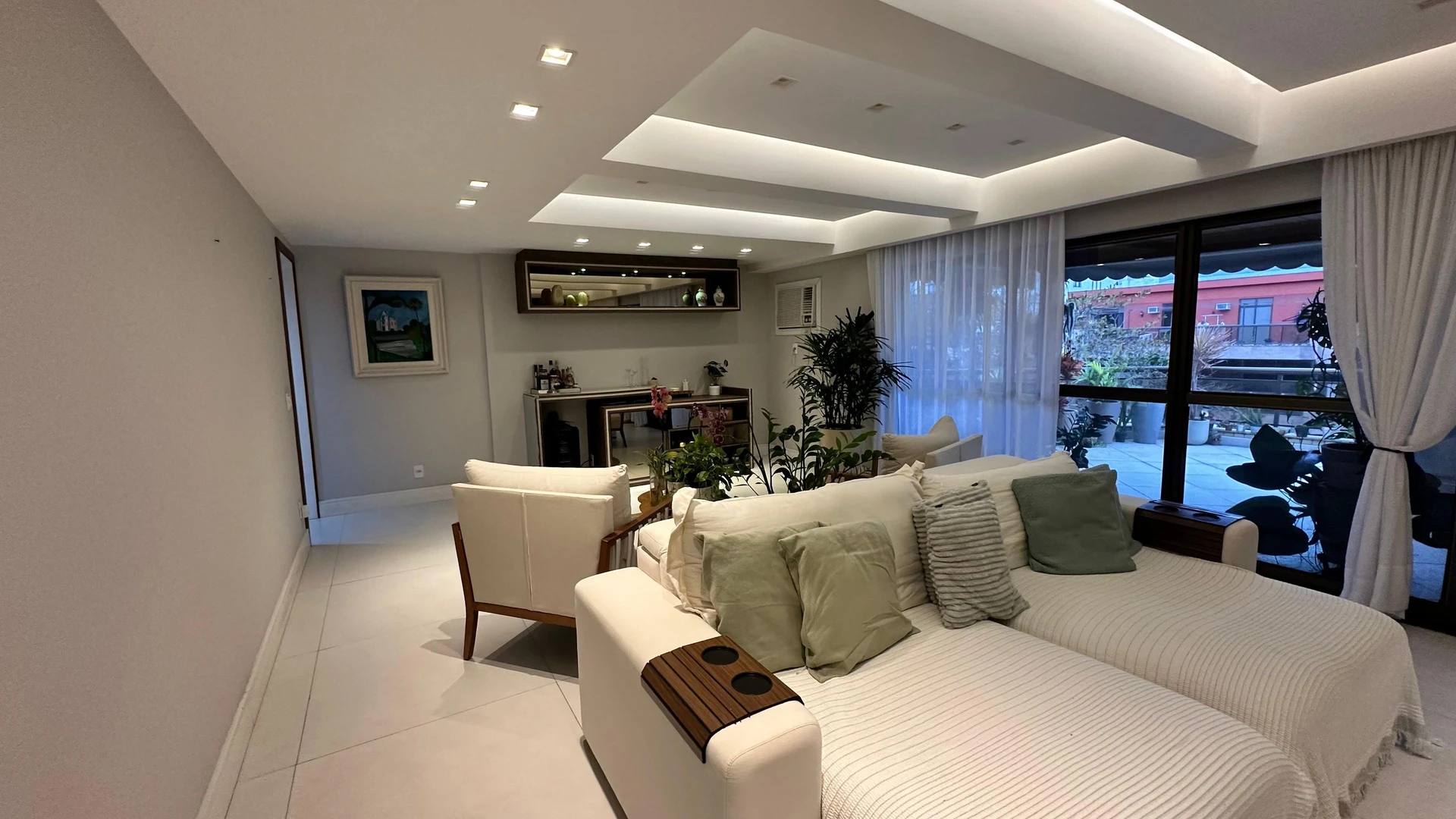 300 m² apartment with a washing machine and a dishwasher — photo 34