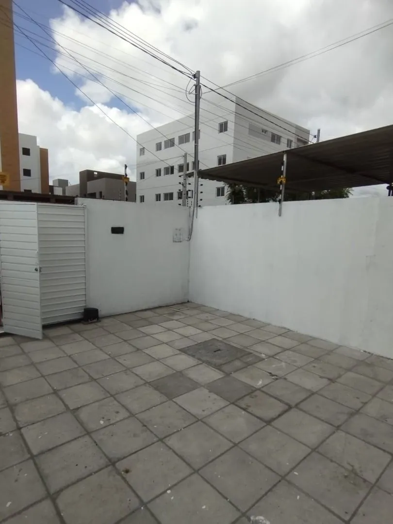 3-bedroom house with a garden in João Pessoa — photo 20