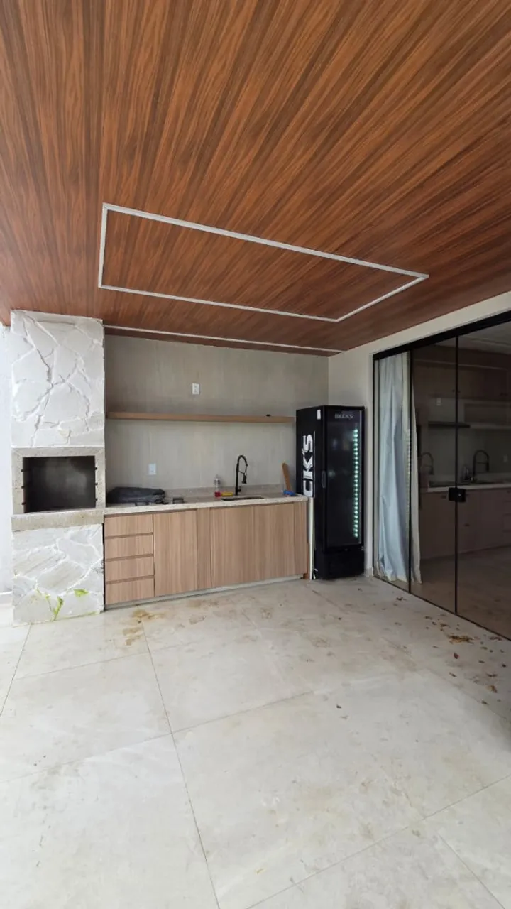Furnished house with 3 bedrooms and an open-plan kitchen — photo 12
