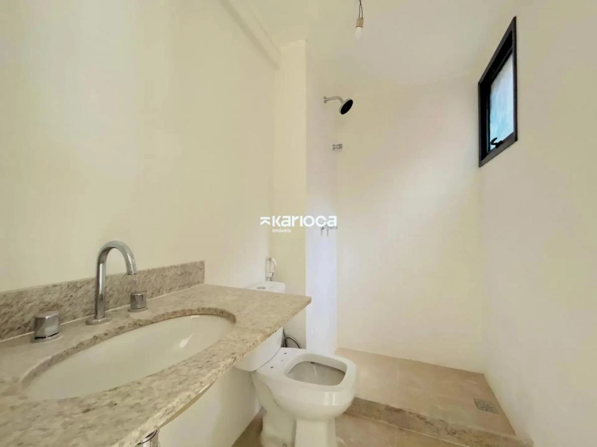 3-bedroom apartment with a home office in Rio de Janeiro — photo 35