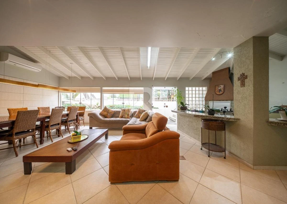 Furnished house, 247 m², with a home office — photo 23