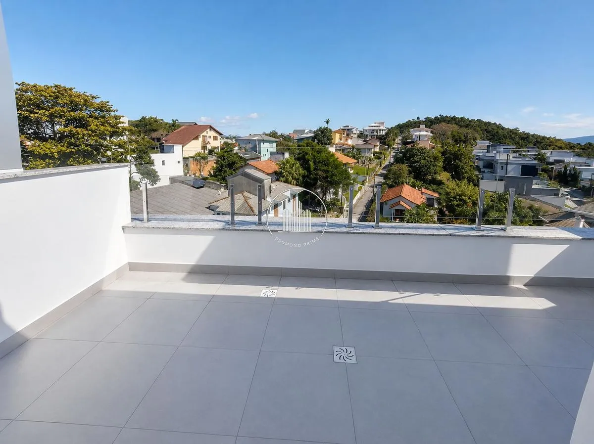 Apartamento dúplex con 1 suite y terraza