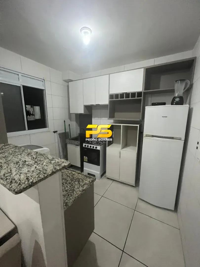 Apartamento mobiliado com 2 quartos e 1 banheiro — photo 4