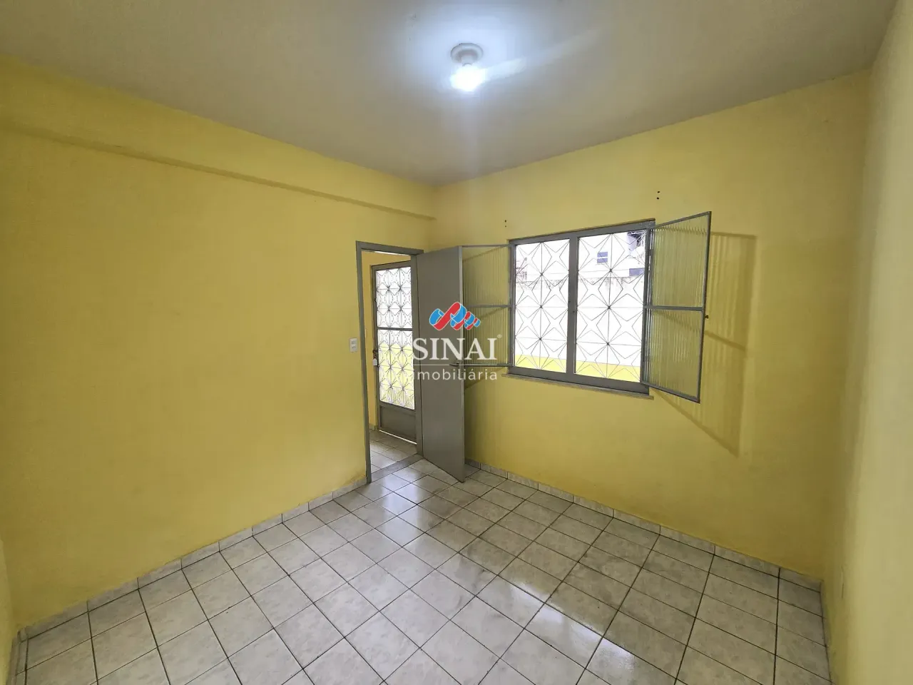 Unfurnished house with 1 bedroom and a balcony — photo 14