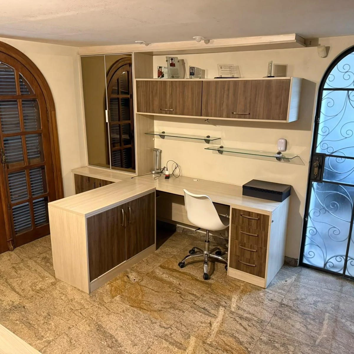 Мебльований будинок на 683 м² з 7 спальнями — photo 14