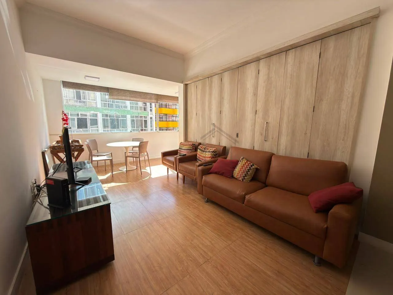 Apartamento de 3 quartos com suíte e varanda envidraçada — photo 28