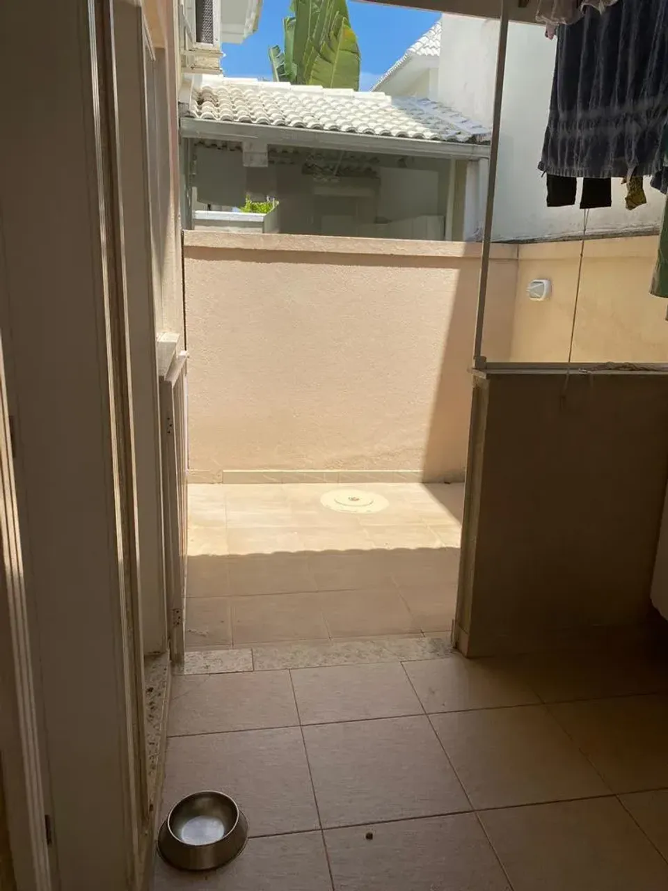 Casa com cozinha fechada e fogão a gás, 350 m² — photo 19
