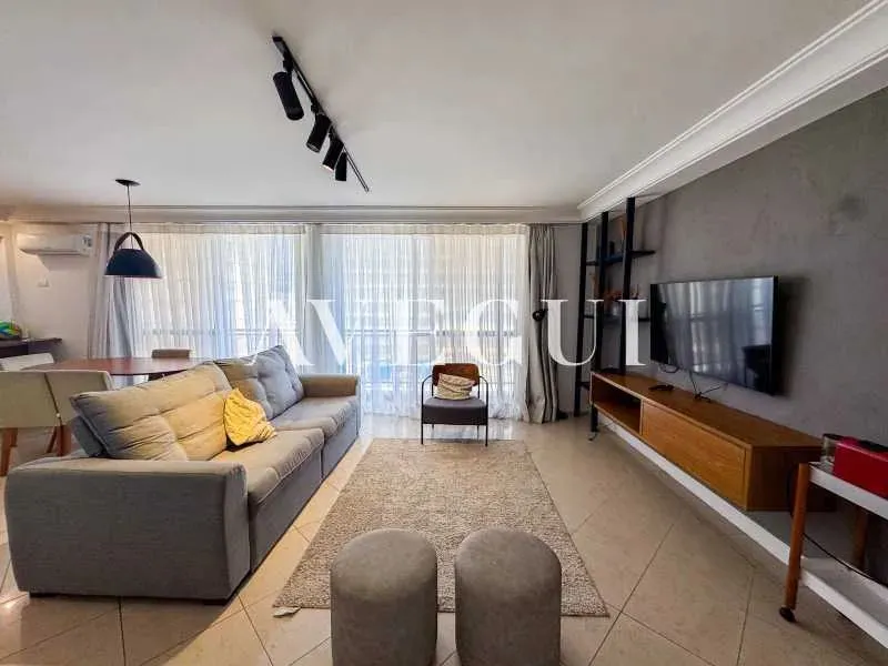 Apartamento mobiliado com 2 quartos e varanda com churrasqueira — photo 4
