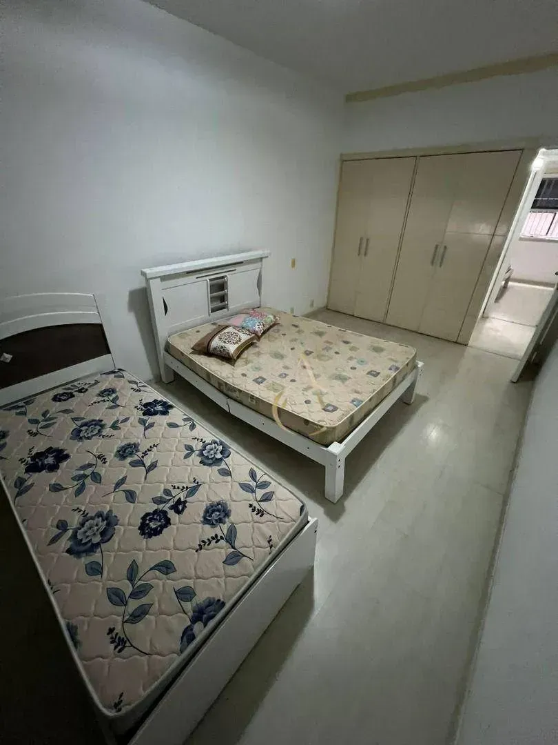 Rental apartment with 5 bedrooms and 4 bathrooms — photo 30