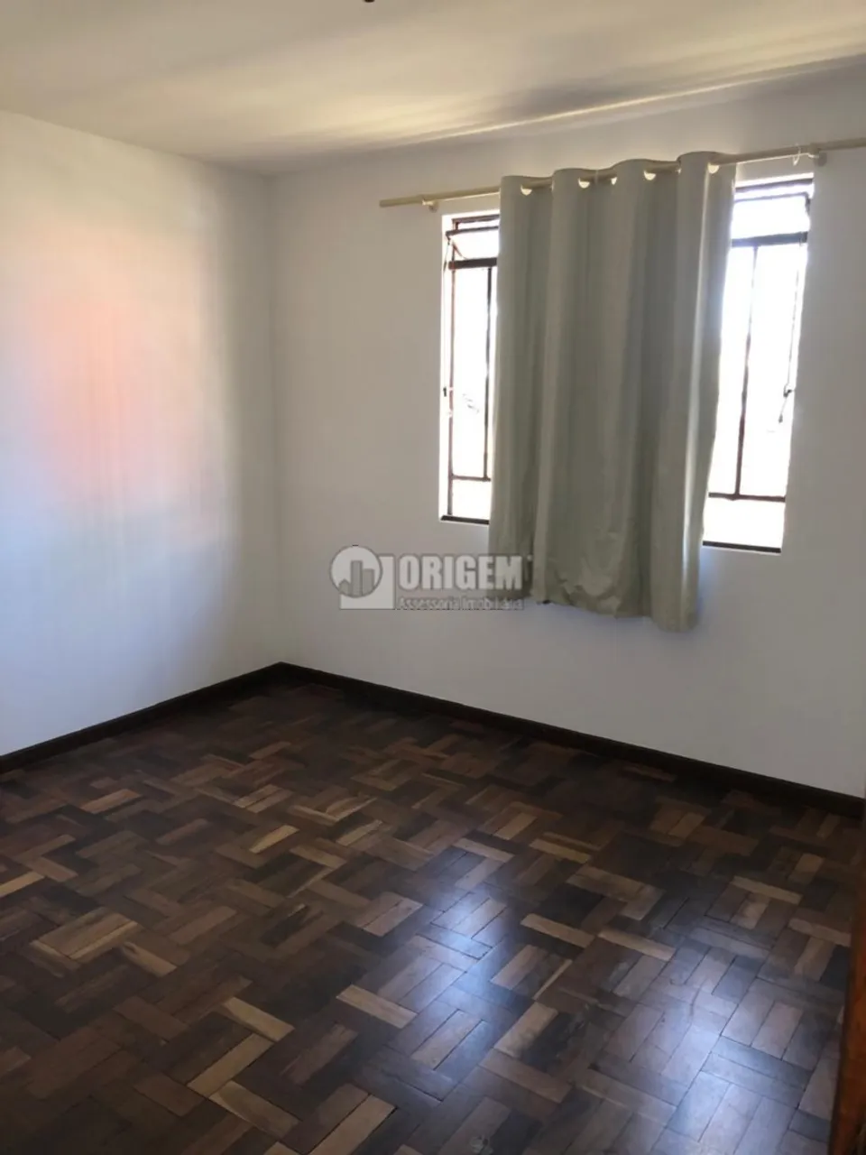 419 m² house with 5 bedrooms and 2 bathrooms — photo 6
