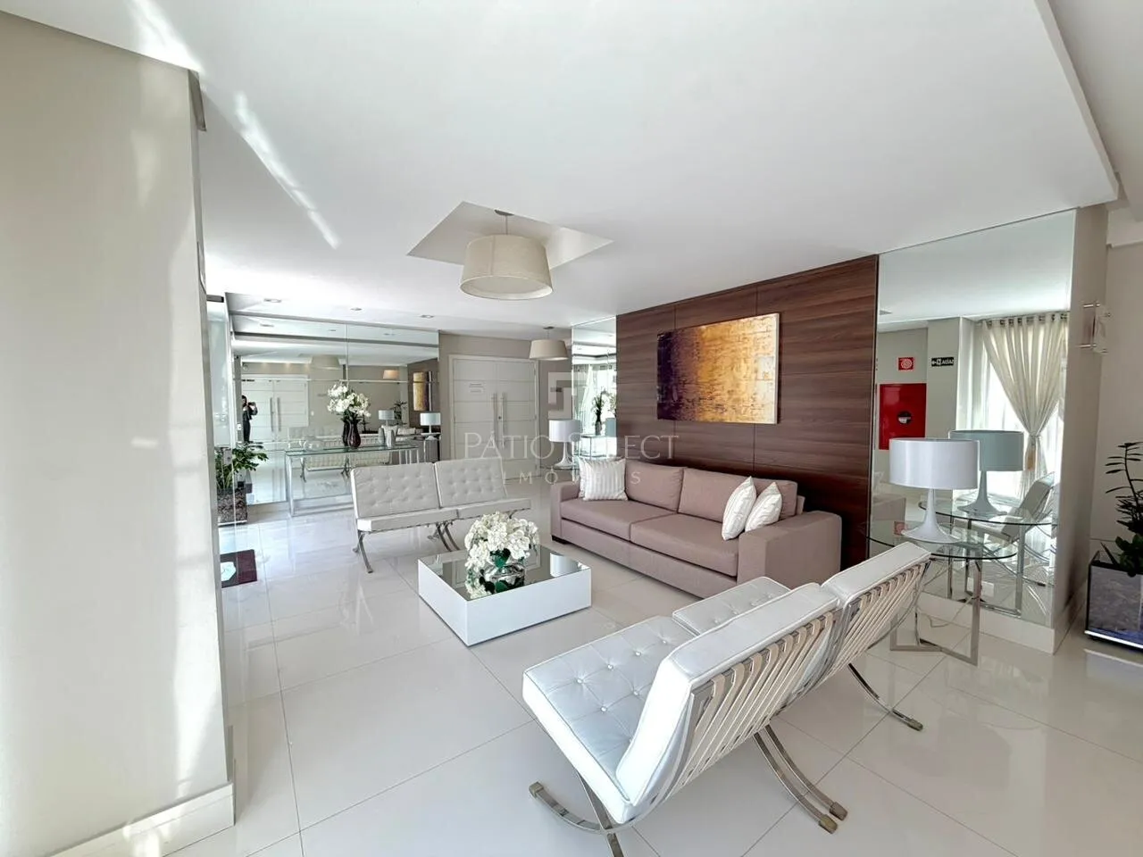 3-bedroom apartment with a washing machine in Curitiba — photo 25