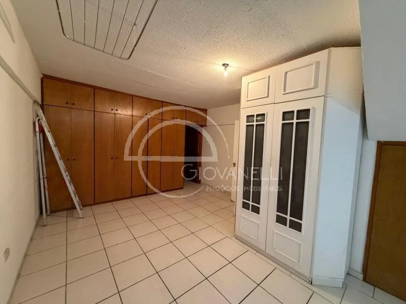 Casa triplex de 242 m² com 3 quartos e 2 vagas — photo 41