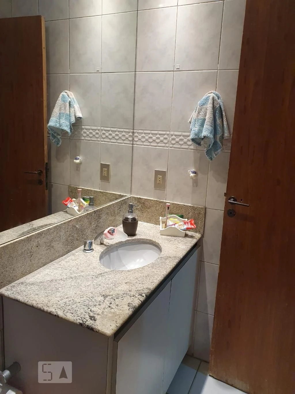 Apartamento mobiliado de 3 quartos com 2 banheiros — photo 12