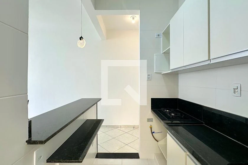 1-bedroom apartment with open-plan kitchen and 45 m² — photo 10