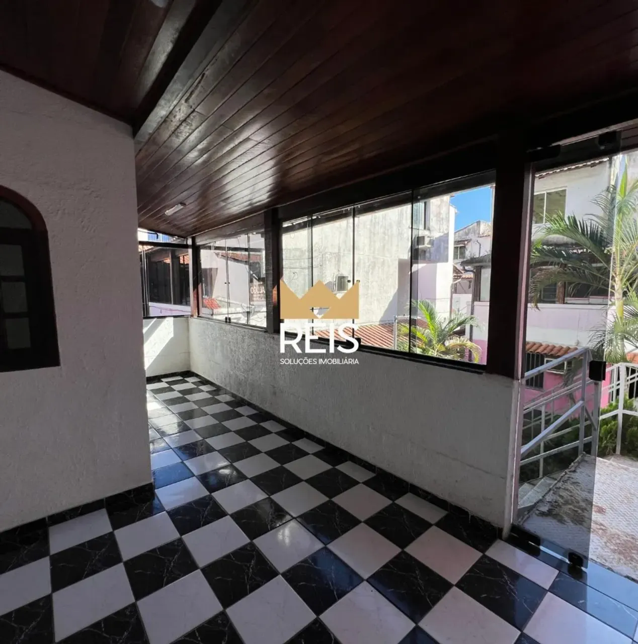 Casa sem mobília com 2 quartos e box de vidro — photo 5