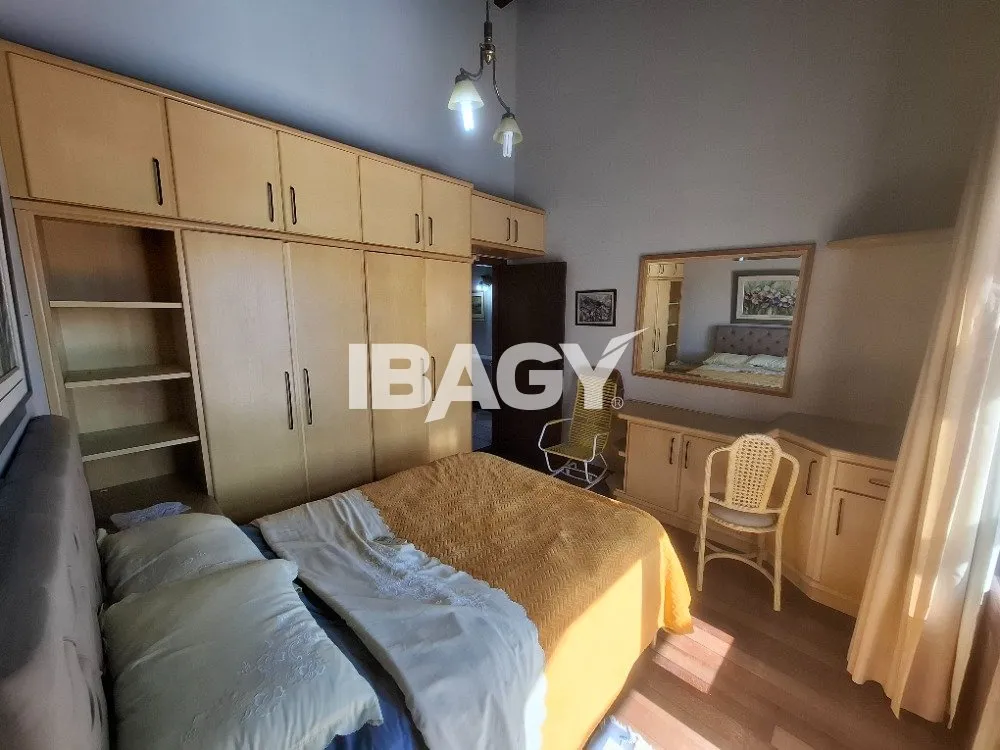 Furnished house with 5 bedrooms, 2 suites and 2 parking — photo 42