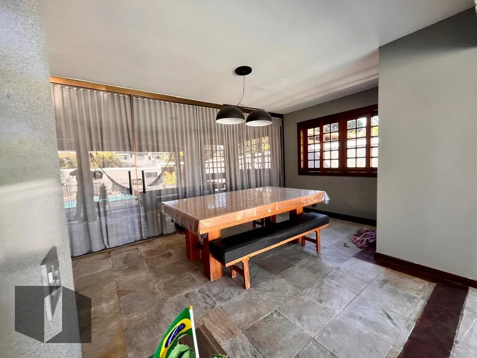 Furnished house with 5 bedrooms and 5 bathrooms — photo 12