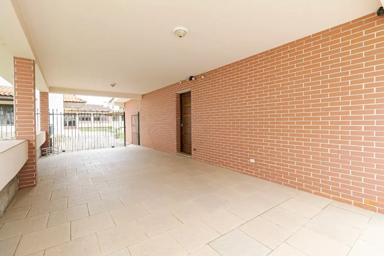 Casa para alugar com 3 quartos e 3 banheiros — photo 4