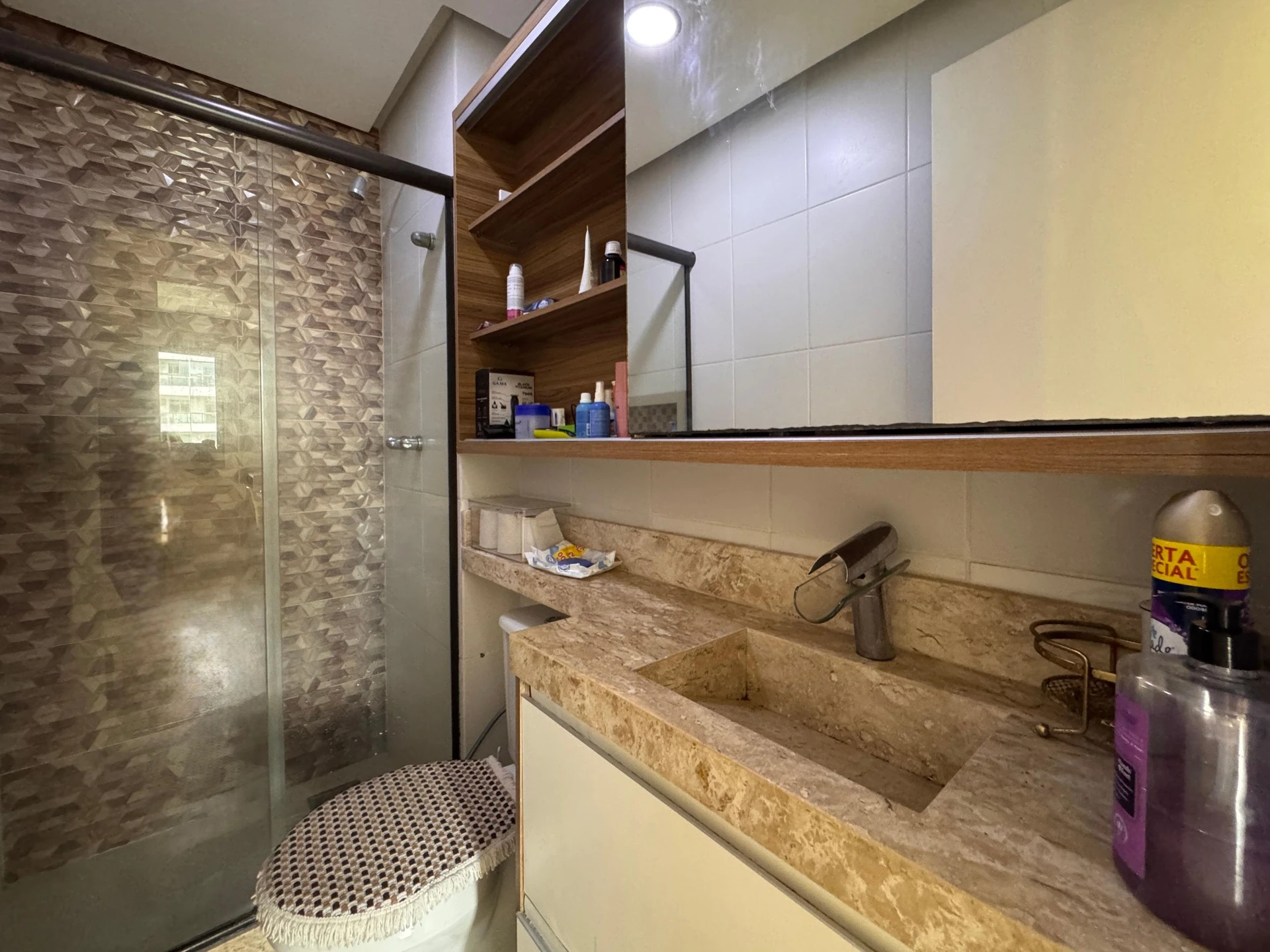 Glass-enclosed balcony in a 3-bedroom apartment, 96 m² — photo 43
