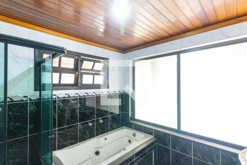 House with 2 bedrooms and 350 m² plus enclosed balcony — photo 5