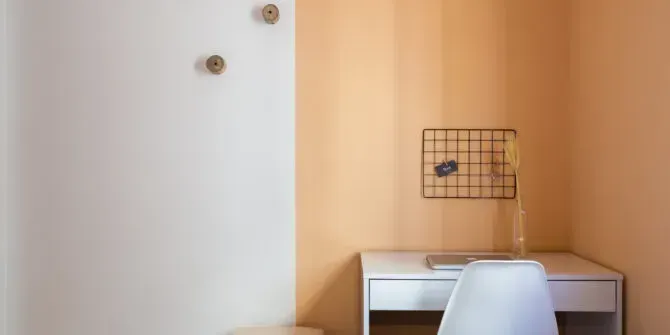 Home office in a one-bedroom apartment — photo 11