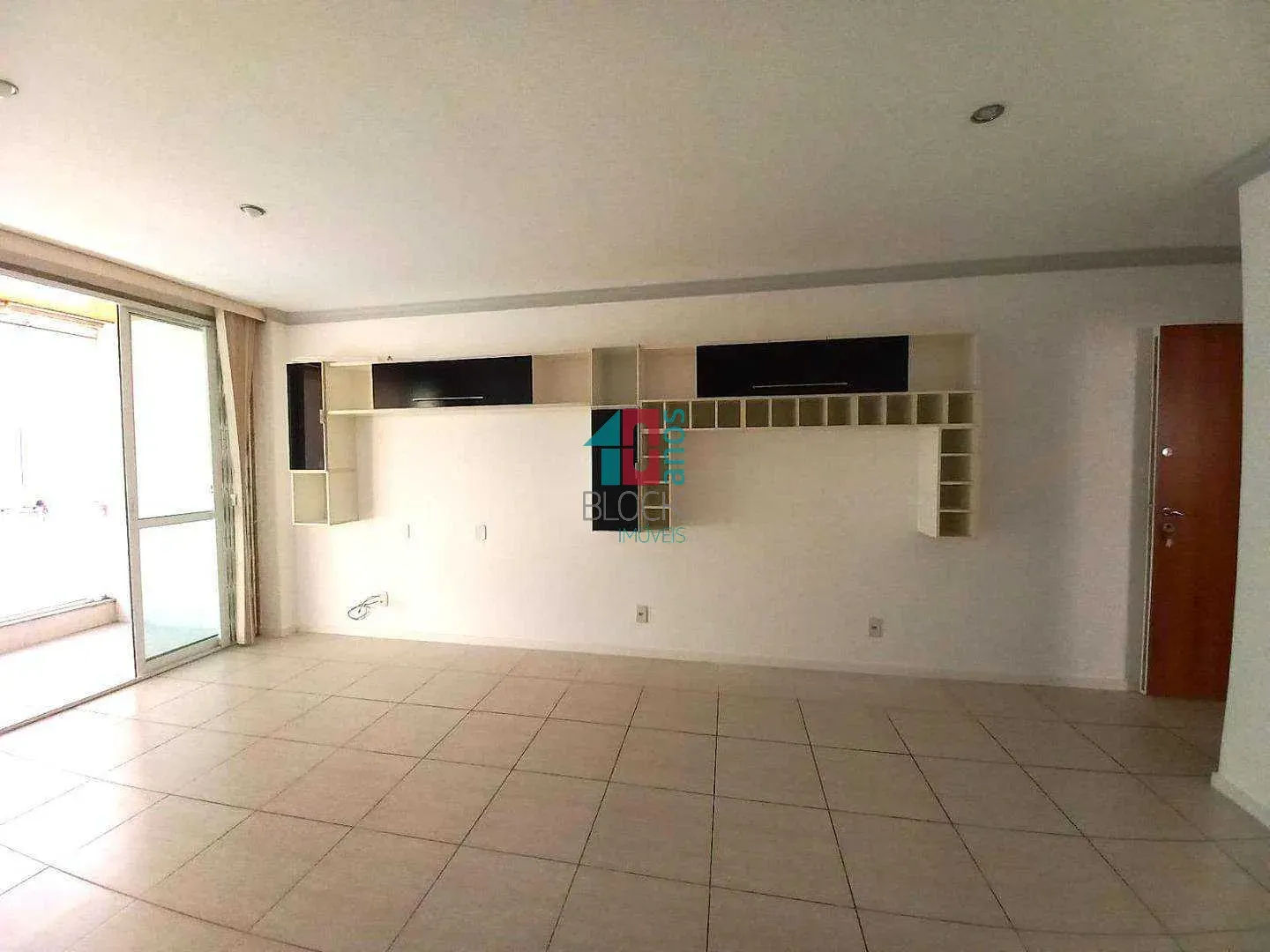 Home office in a 2-bedroom apartment, 84 m² — photo 7
