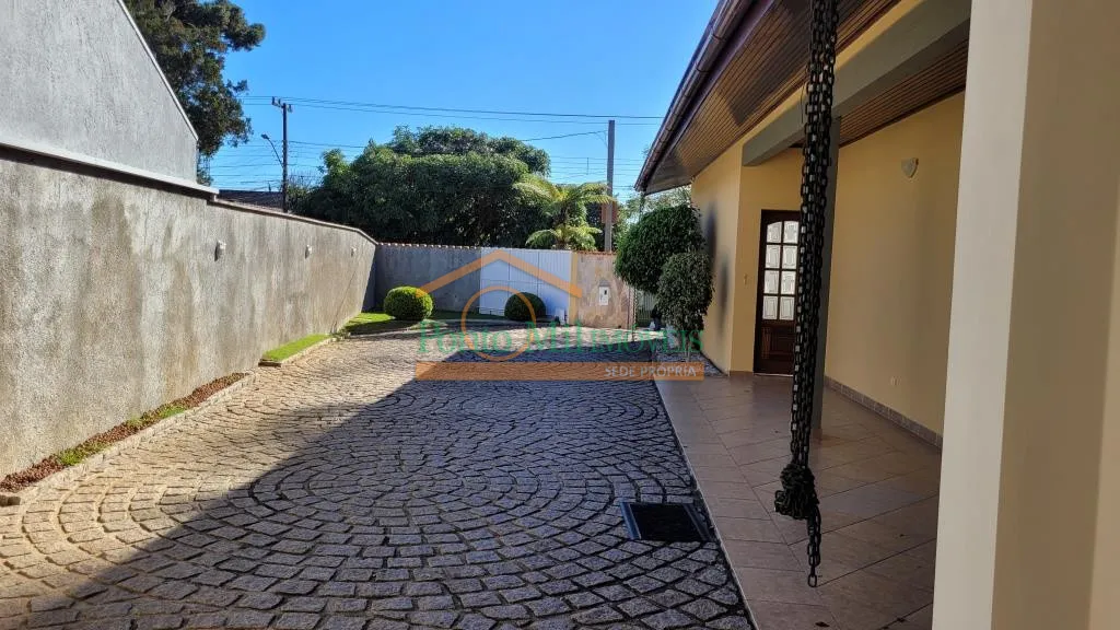 House with 3 bedrooms, 330 m² and 2 parking spaces — photo 55