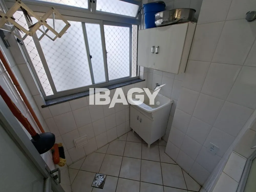 Apartamento amueblado de 3 dormitorios con suite — photo 18