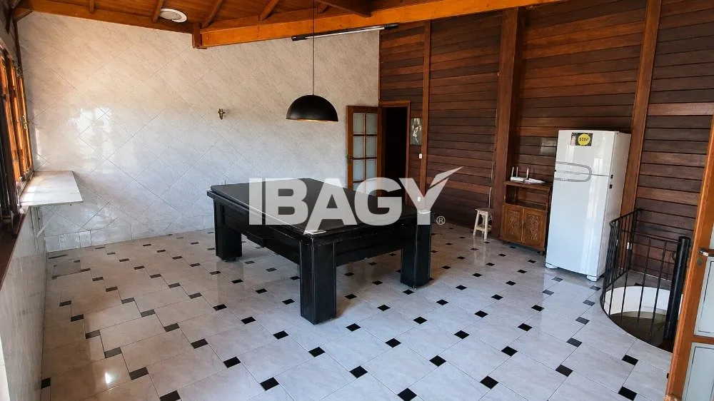 House, 280 m², with a water view — photo 4