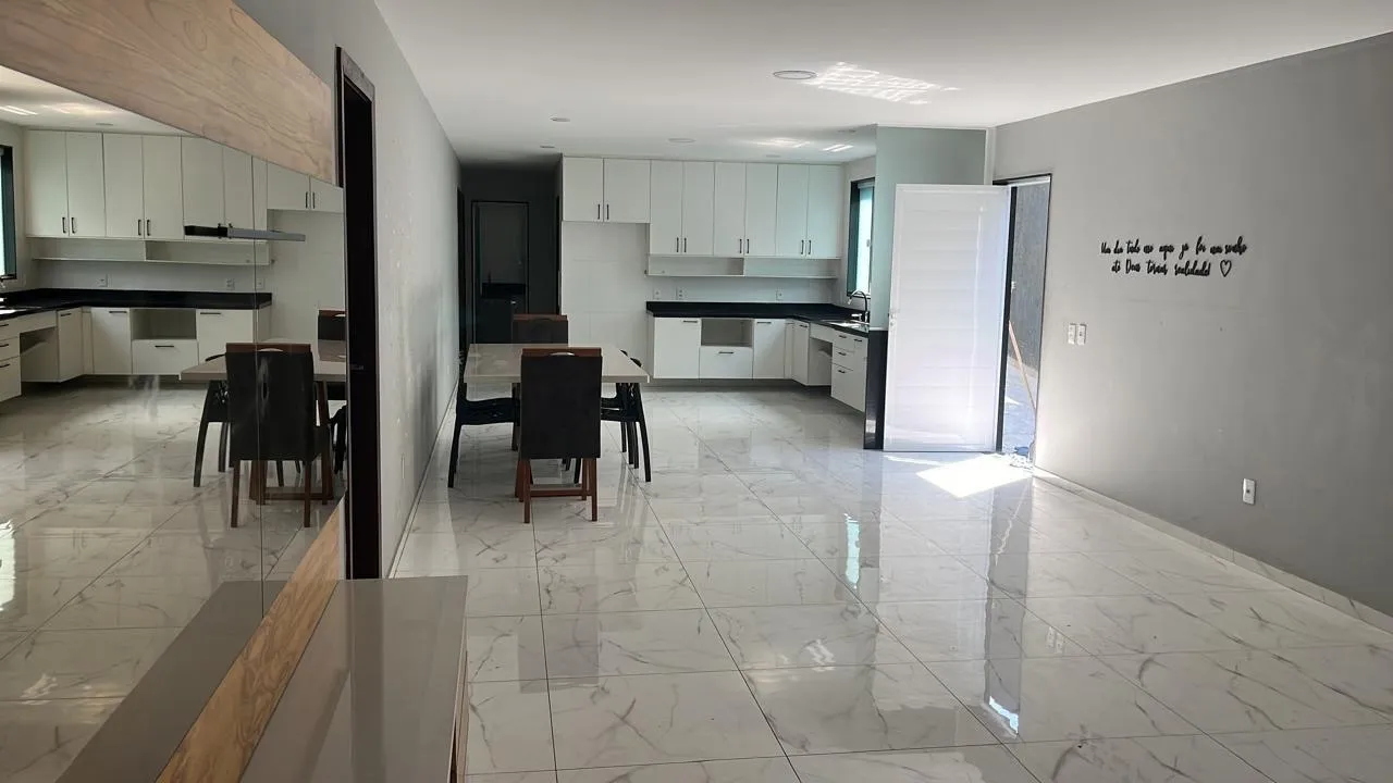4-bedroom house, 160 m²